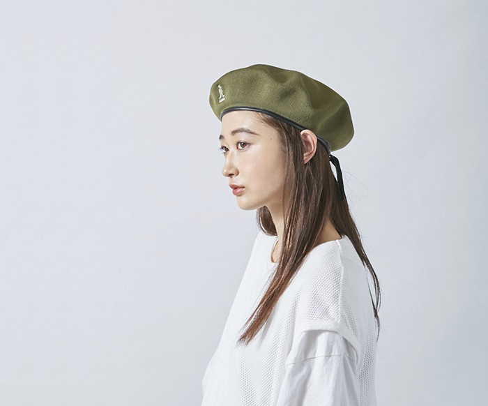 【美品】レオナール アンサンブル カンカン素材 ドッキング 大きいサイズ XL 美品】レオナール アンサンブル カンカン素材 ドッキング 大きいサイズ