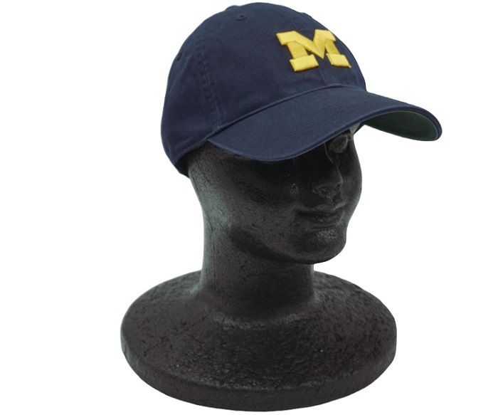 ˹�� ����å� MG UNV US COLLEGE WASHED CAP �ߥ�������� ����ꥫ ����å� ����å� �ͥ��ӡ�