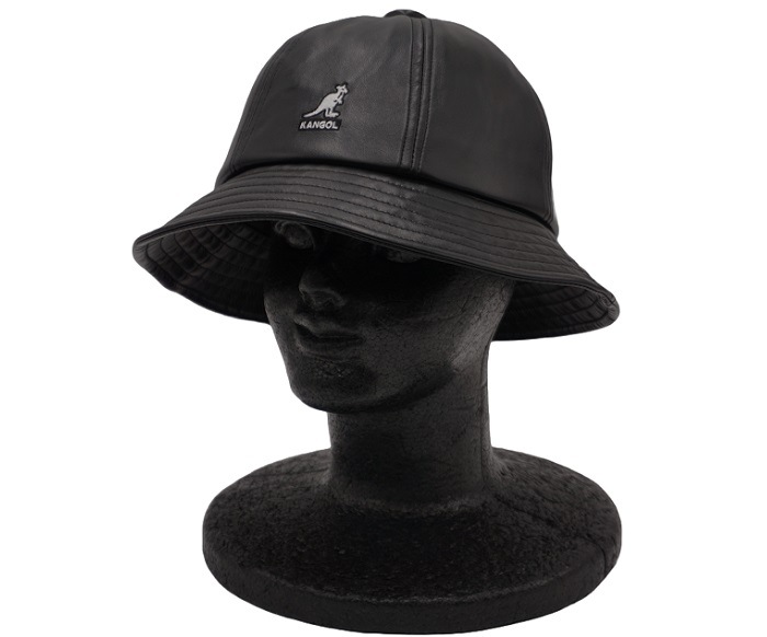 KANGOL カンゴールFAUX LEATHER ハットレザー調日本限定　完売品 KANGOL カンゴールFAUX LEATHER ハットレザー調日本限定 完売品