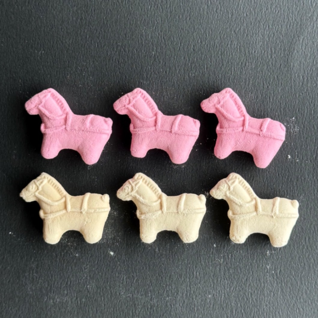 和三盆・干支赤白「午」・6個入り