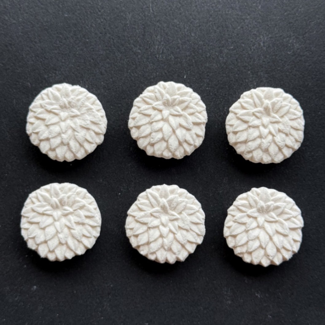 和三盆・天竺牡丹（ダリア）・白・6個入り