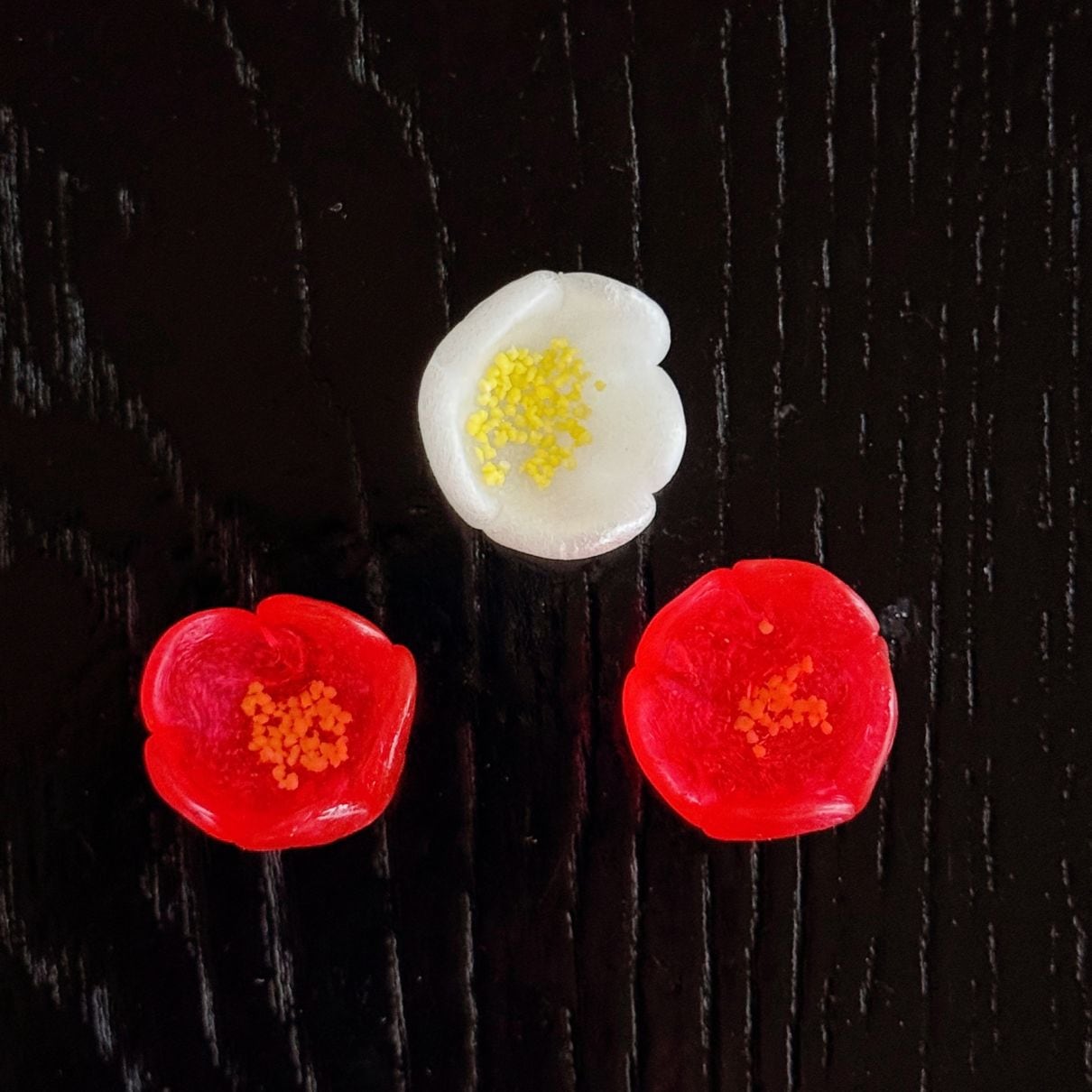 有平糖・梅の花・3個入り（みじん粉付）