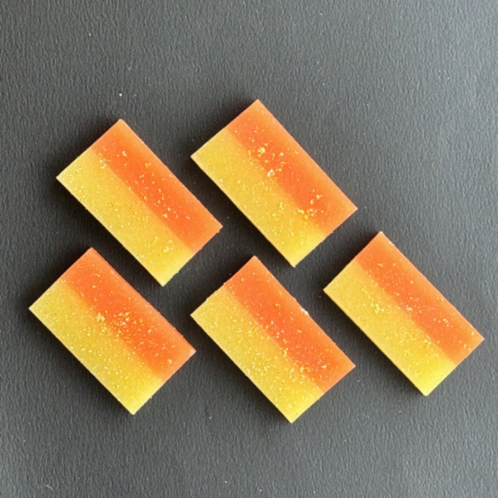 すり琥珀・茜（金箔付き）・5個入り