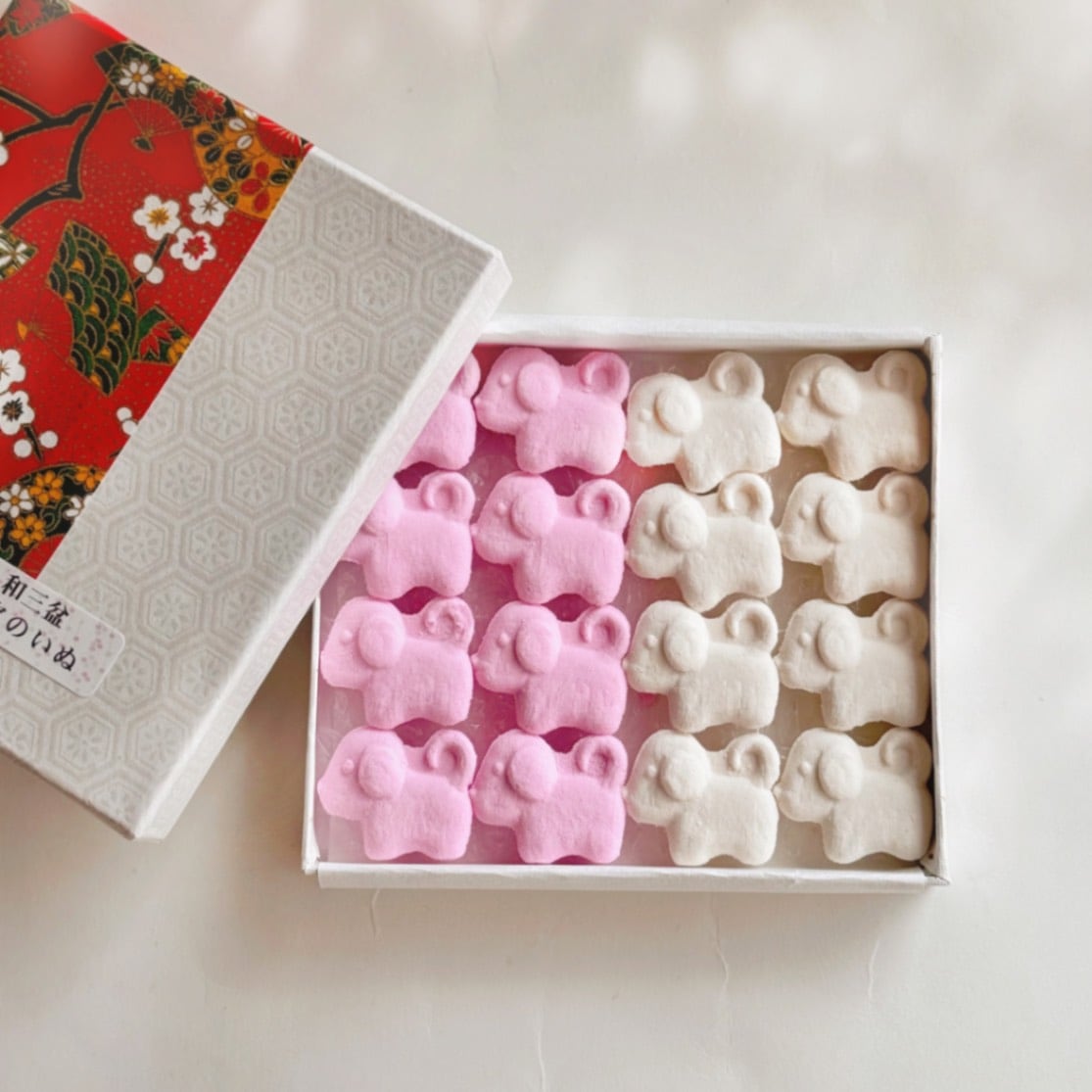 子宝いぬ（和三盆）