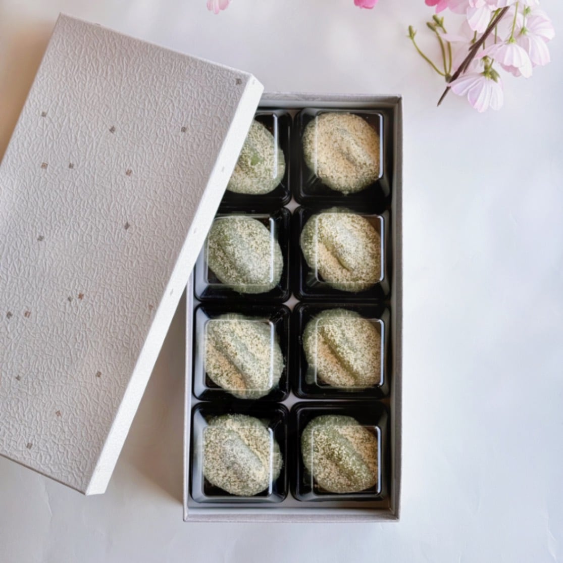 よもぎ餅（８個入り）・化粧箱