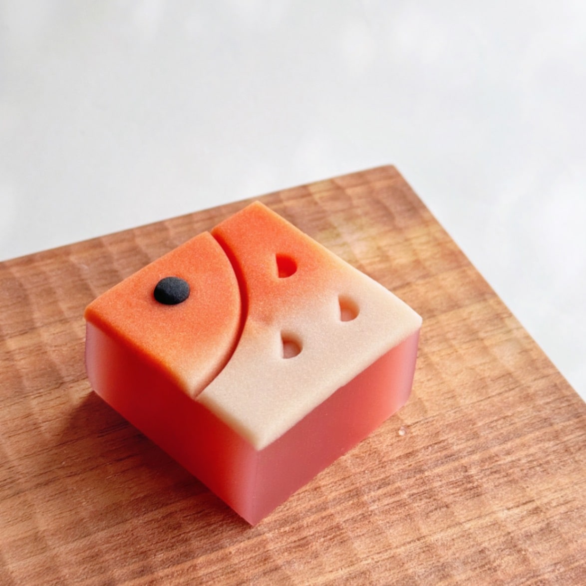 端午の節句の上生菓子「こいのぼり」