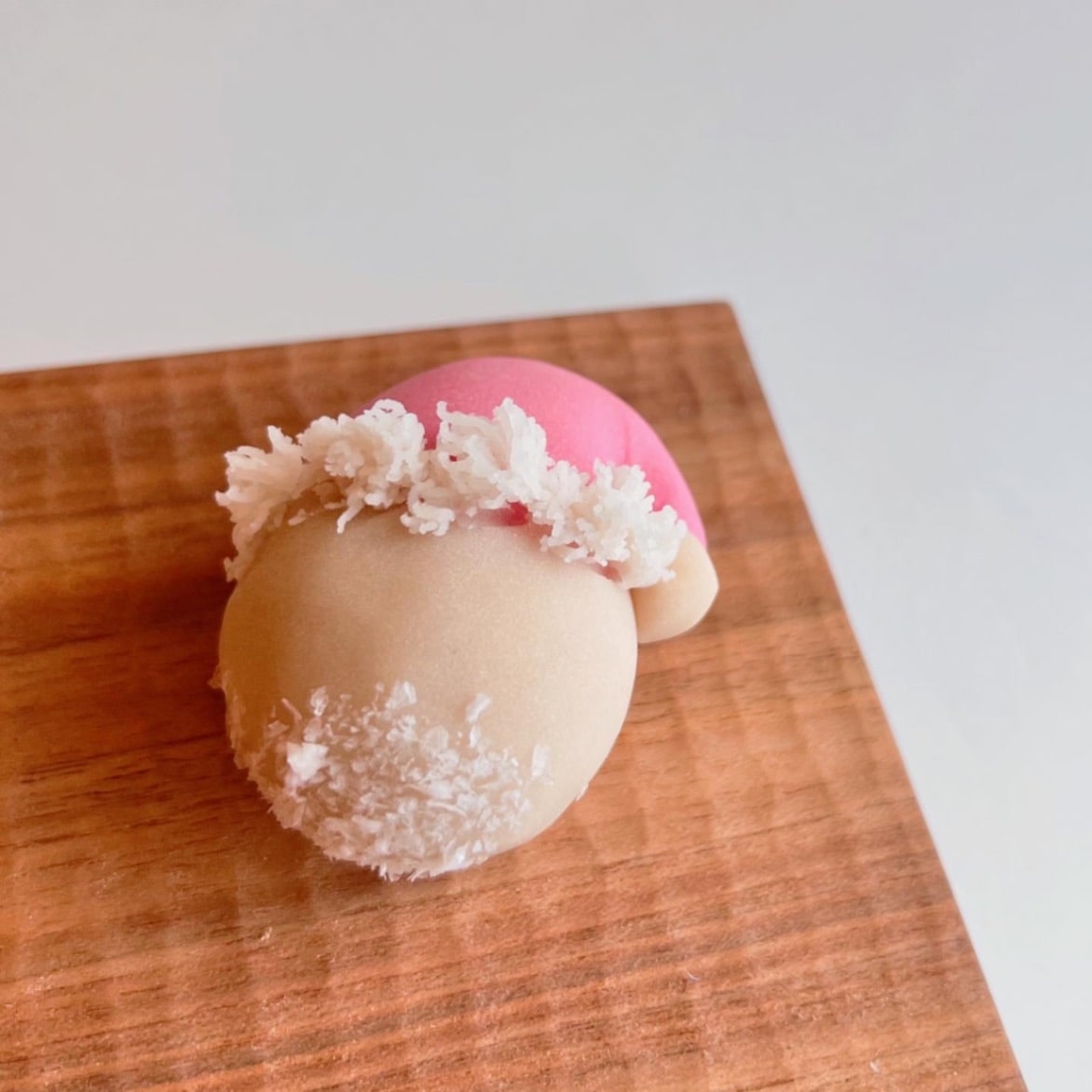 クリスマス上生菓子「サンタクロース」