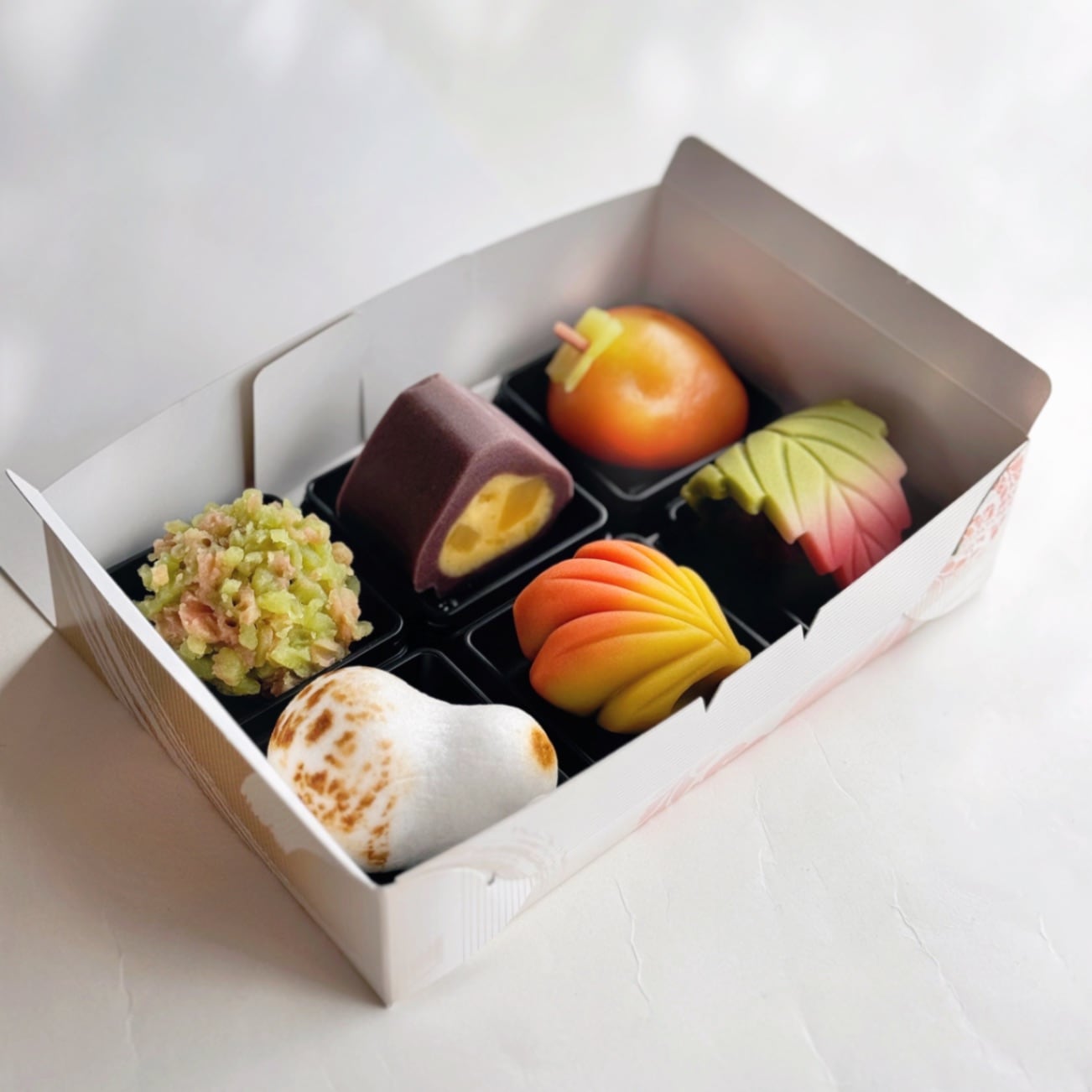 10・11月の上生菓子（6個入・簡易箱）