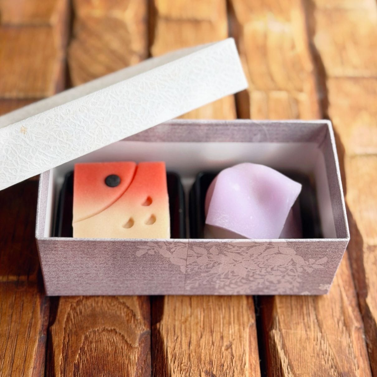 端午の節句の上生菓子・2個入・化粧箱