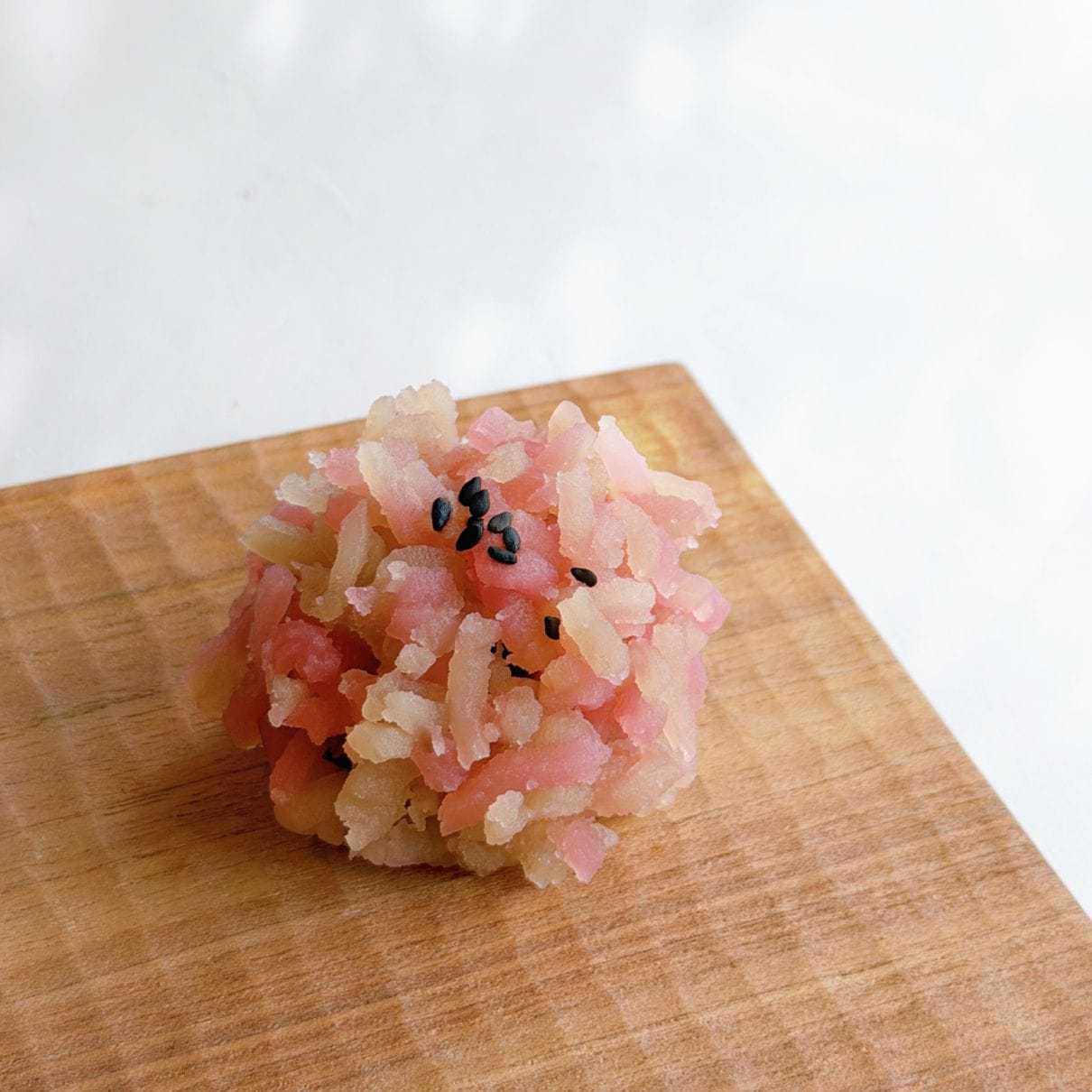 5月上生菓子「躑躅」