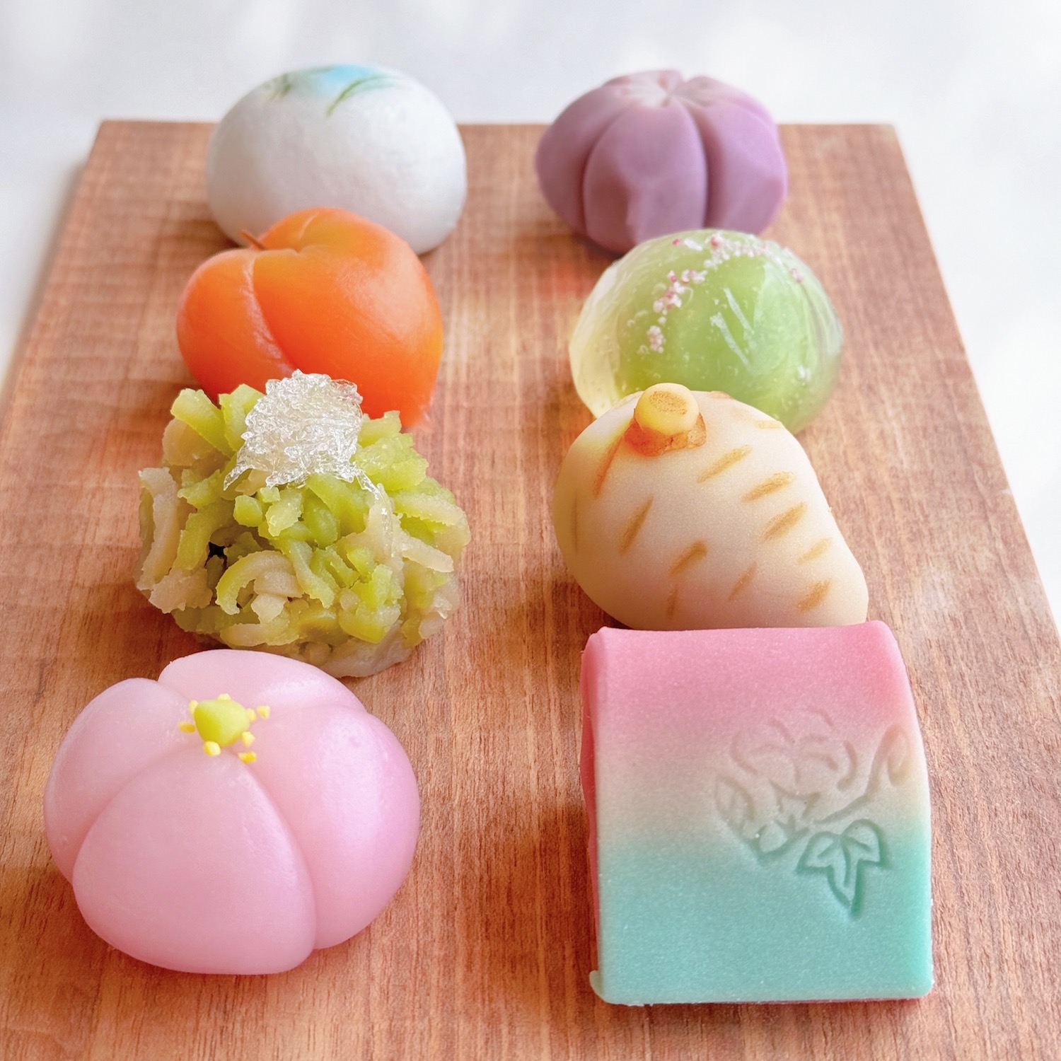 8月上生菓子「鬼灯」 | 季節の上生菓子,8月 | | 甘春堂（かん
