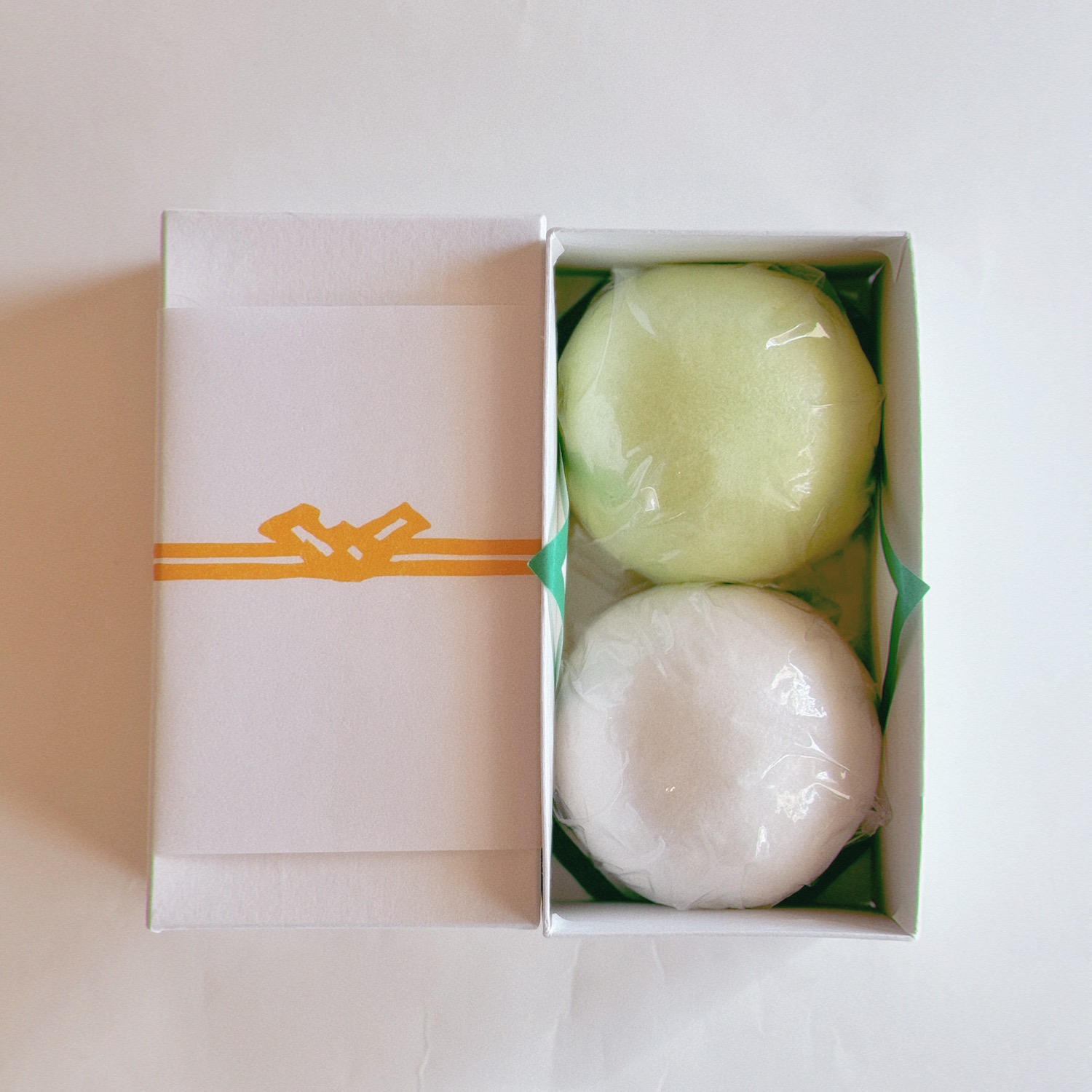 ＊じゅんじゅん＊様分　　ゆずりは 碗皿2個 じゅんじゅん＊様分 ゆずりは 碗皿2個 じゅんじゅん＊様分 ゆずりは 碗皿