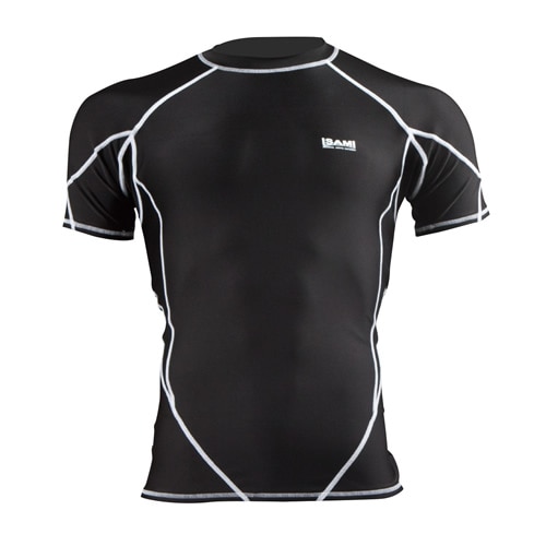 ハーフスリーブラッシュガード