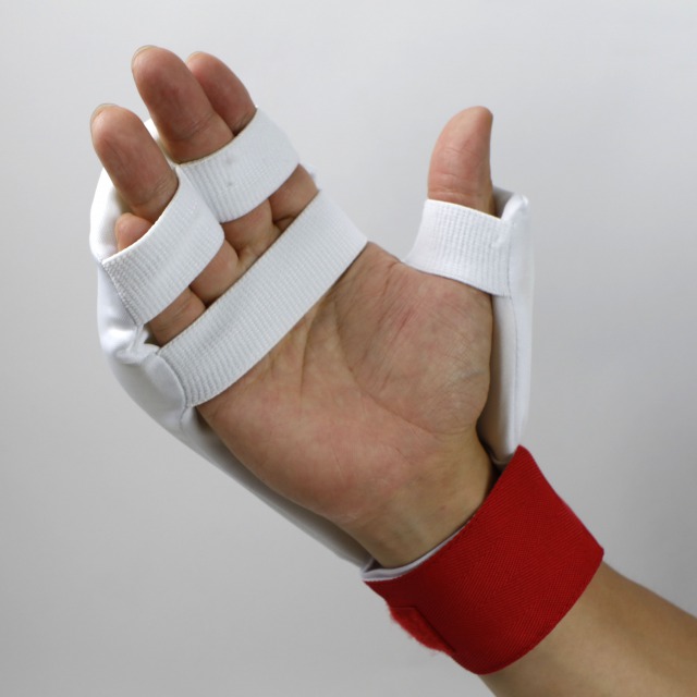 リバーシブル拳サポーター