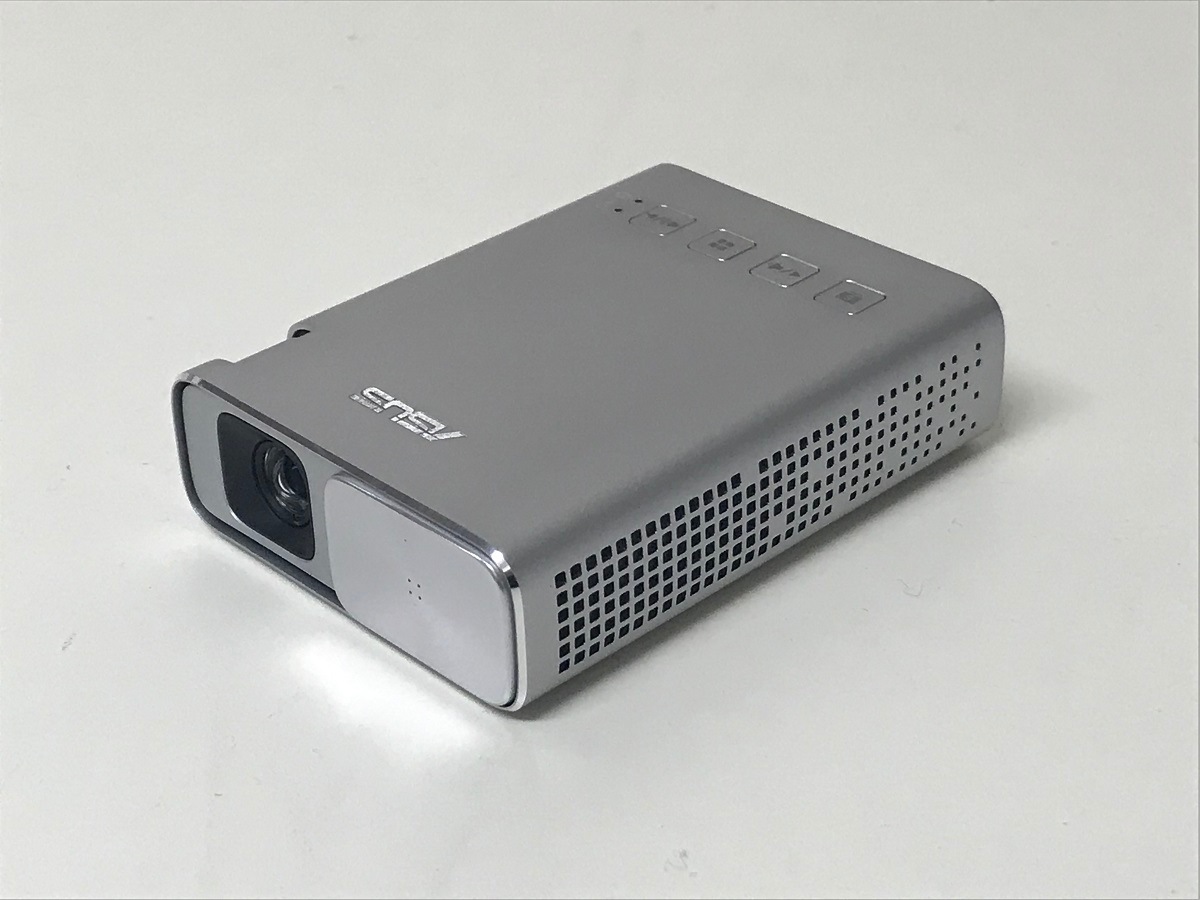 【往復送料無料】ASUS ZenBeam E1 モバイルプロジェクター