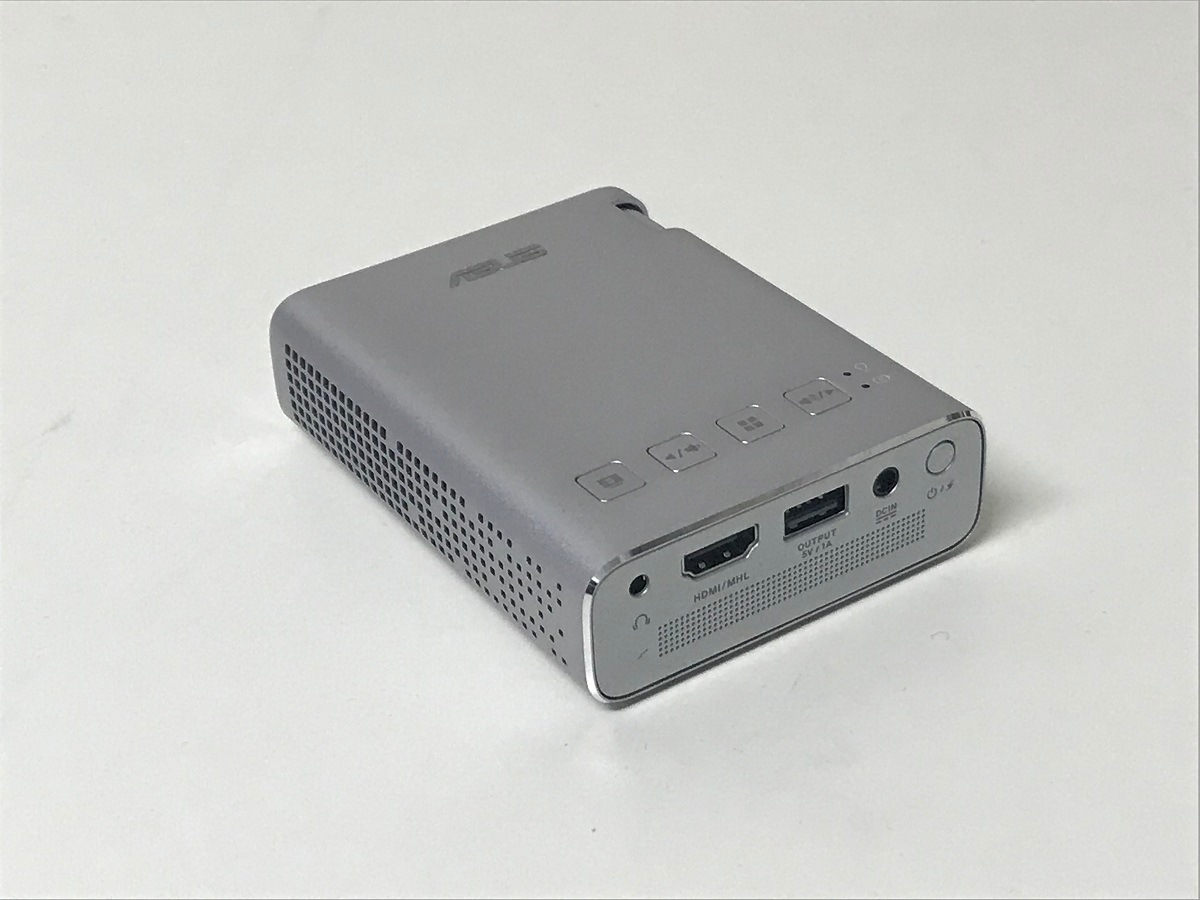 【往復送料無料】ASUS ZenBeam E1 モバイルプロジェクター