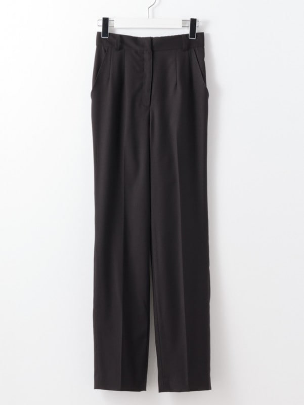 SCAPA ベージュ ヘリーボーンパンツスーツ春秋 あなたを美しく見せるスーツが勢揃い｜KarLParkLane Style