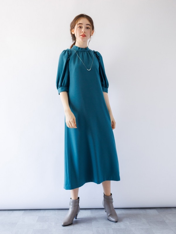 BSG肩フリルAラインワンピース＜アウトレット均一価格＞