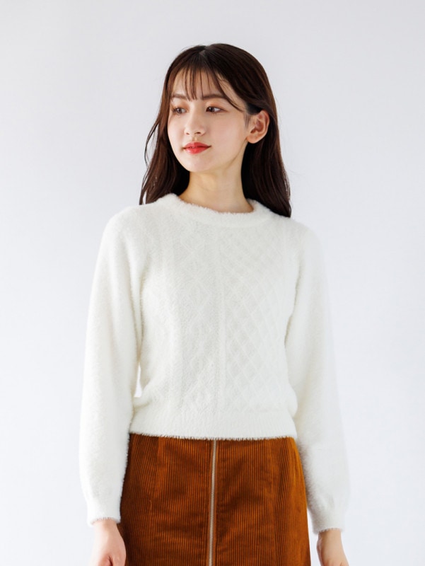 ミンクライクファー立衿ケーブル柄ニット＜アウトレット均一価格＞