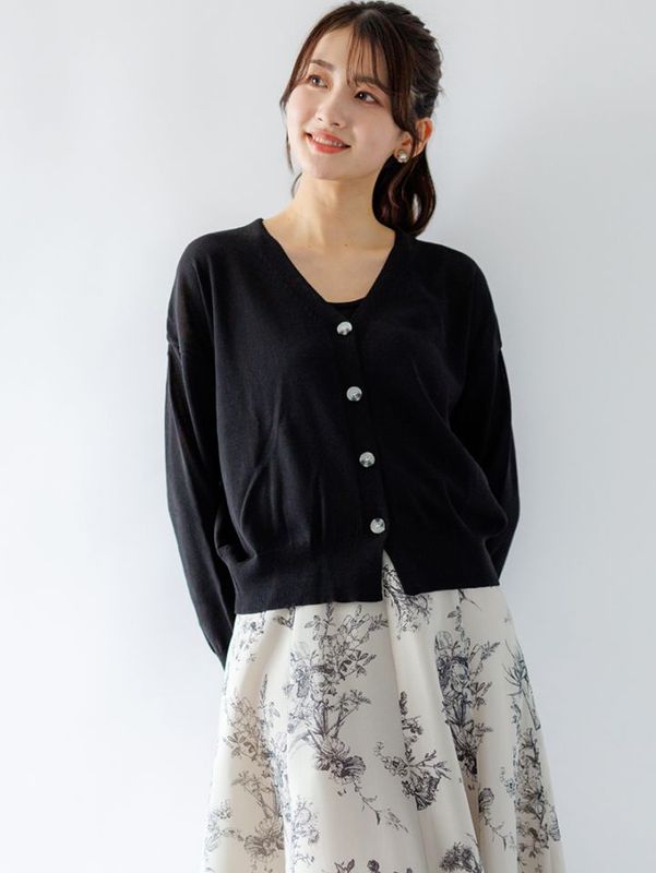 【50%OFF】Ｖネックカーデ