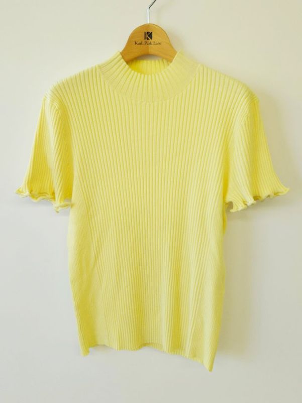 【60%OFF】袖口フリルハイネックニット＜夏物セール会場＞