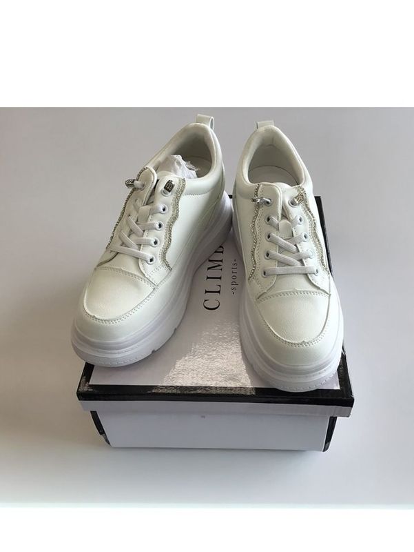 【50%OFF】インソール5ｃｍヒールスニーカー