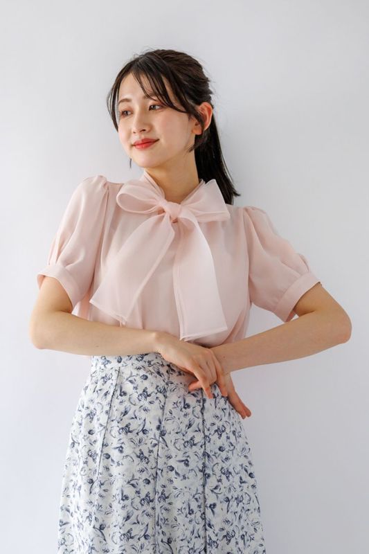 【訳あり】オーガンジータイ付き半袖ブラウス(615806/ホワイト/フリーサイズ)①