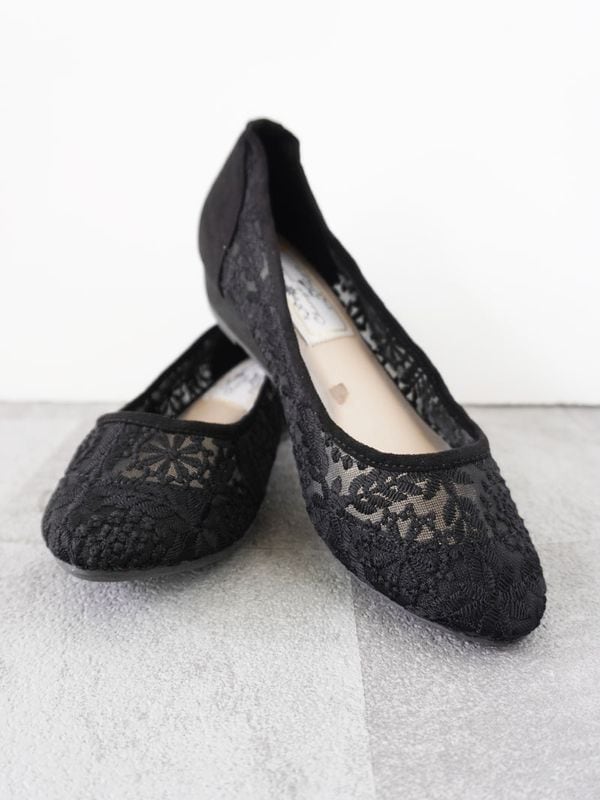 【箱なし1000円】花レースローヒールパンプス【展示品】