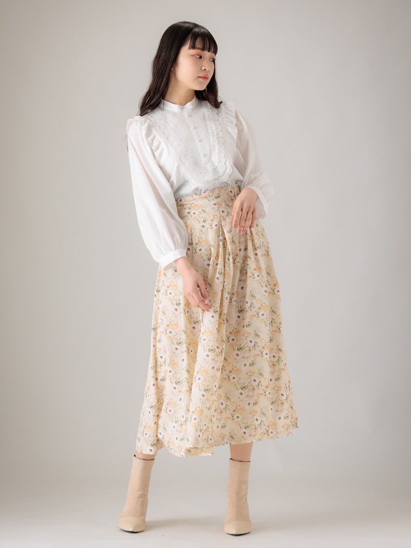 立衿ビブディティール付ビッグスリーブブラウス｜KarLParkLane Style