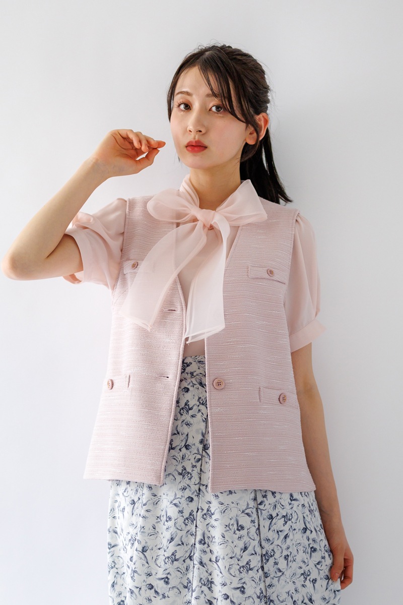 ファンシーツィード ショート丈ジレ