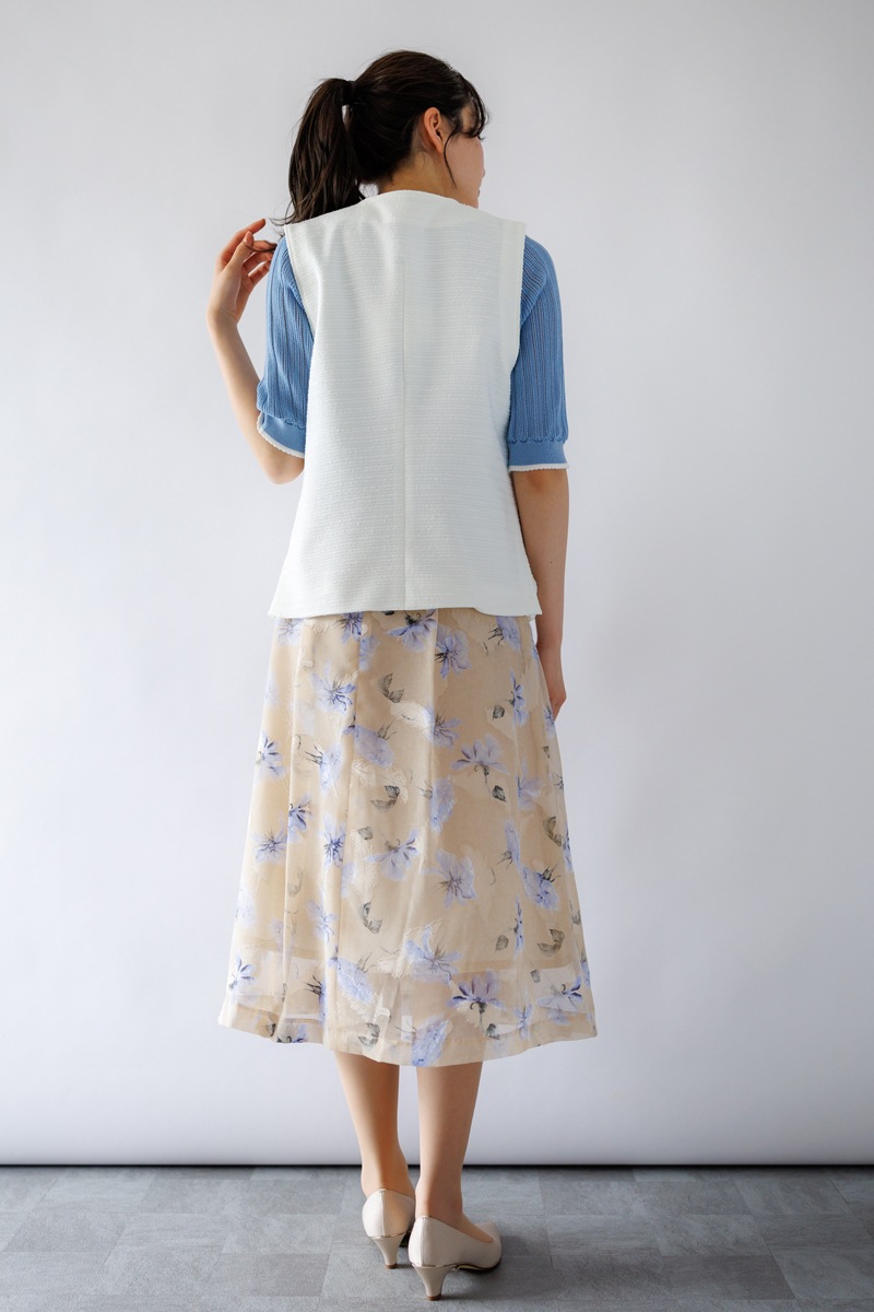 ファンシーツィード ショート丈ジレ