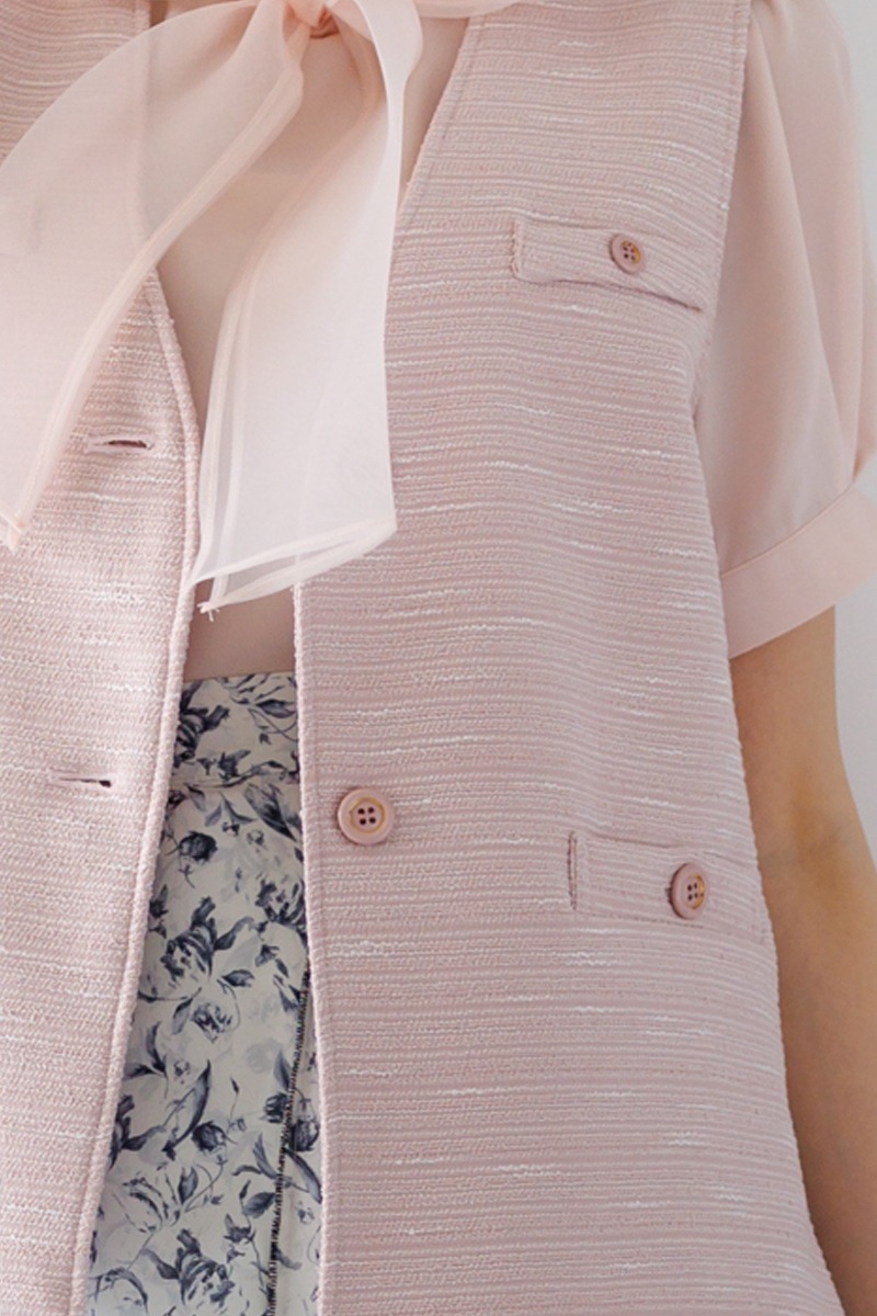 ファンシーツィード ショート丈ジレ