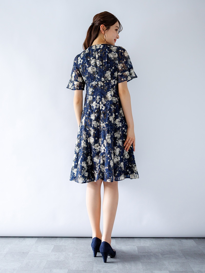 【50%OFF】ｶｯﾄｼﾞｬｶﾞｰﾄﾞ×ﾌﾟﾘﾝﾄ ﾊｷﾞﾌﾚｱｰﾜﾝﾋﾟｰｽ