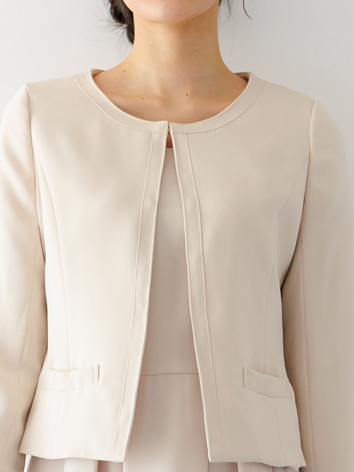 フレンチキスノーカラージャケット