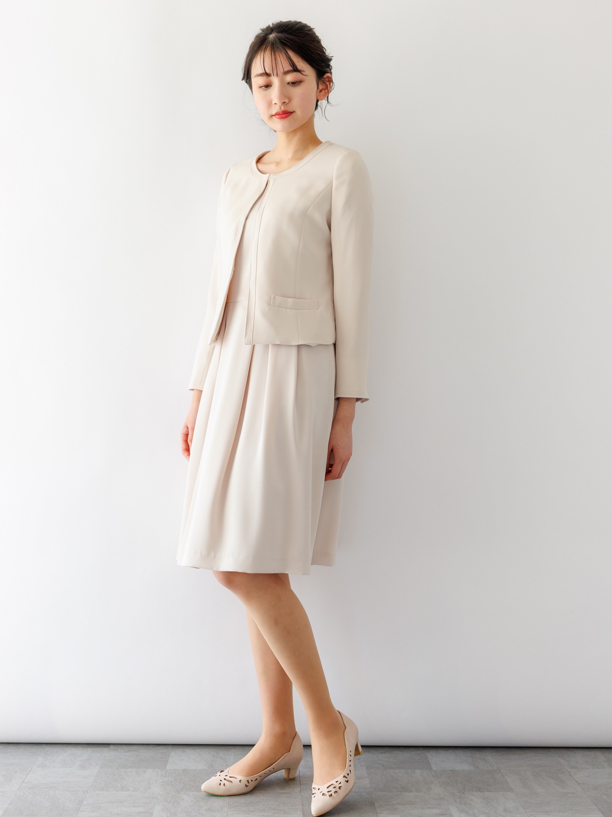 フレンチキスノーカラージャケット