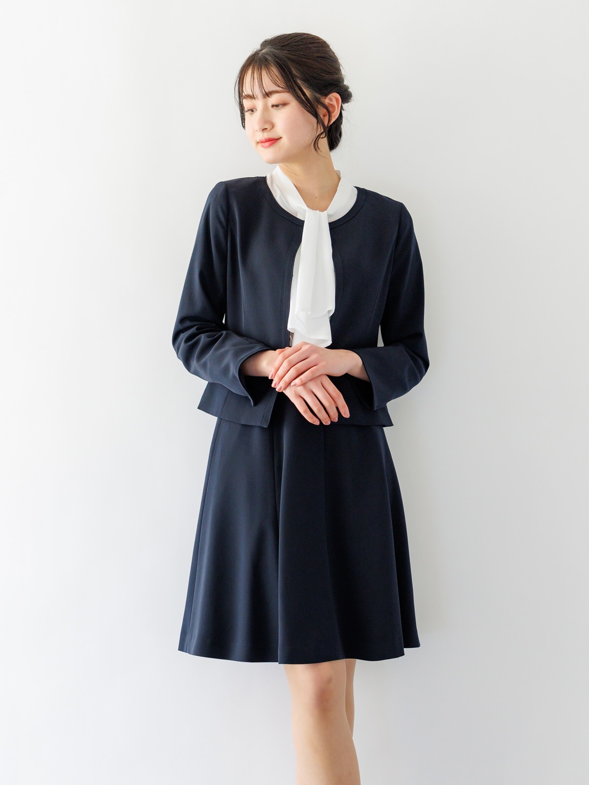 フレンチキスノーカラージャケット