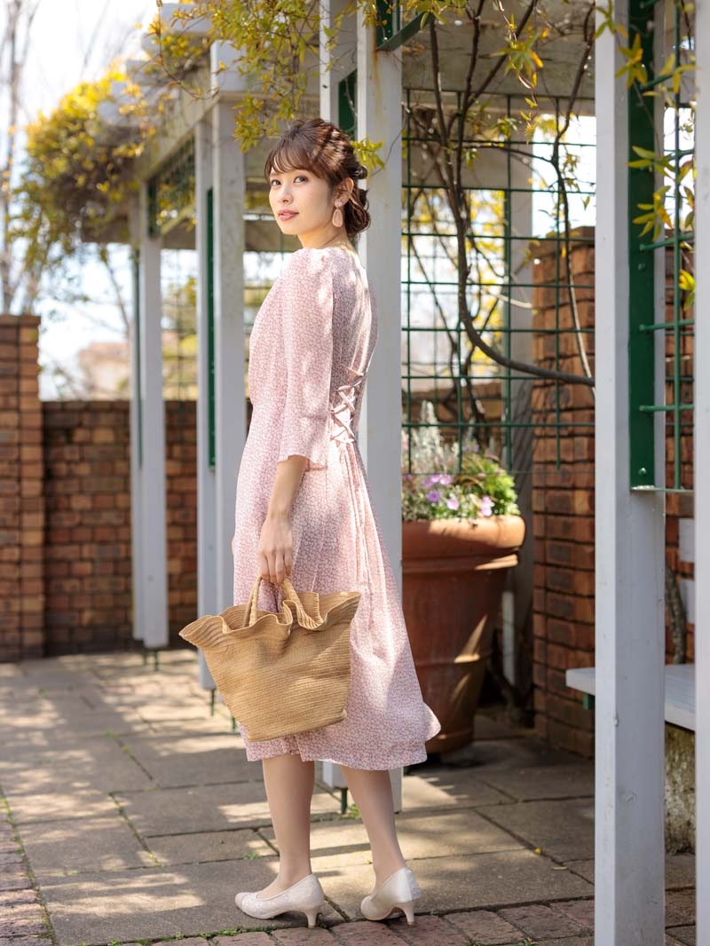40 Off 単色小花プリントレースアップワンピース Karlparklane Style Online Shop 40 Off 単色小花プリントレースアップワンピース Karlparklane Style Online Shop