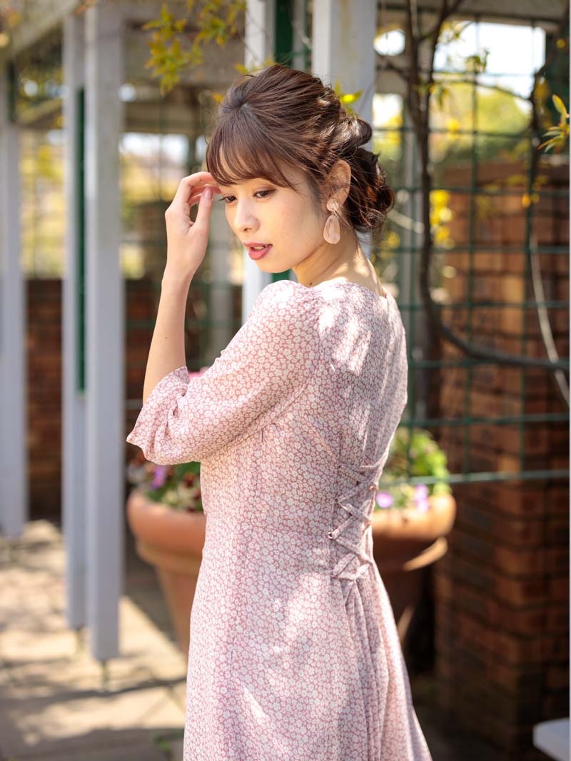 40 Off 単色小花プリントレースアップワンピース Karlparklane Style Online Shop 40 Off 単色小花プリントレースアップワンピース Karlparklane Style Online Shop