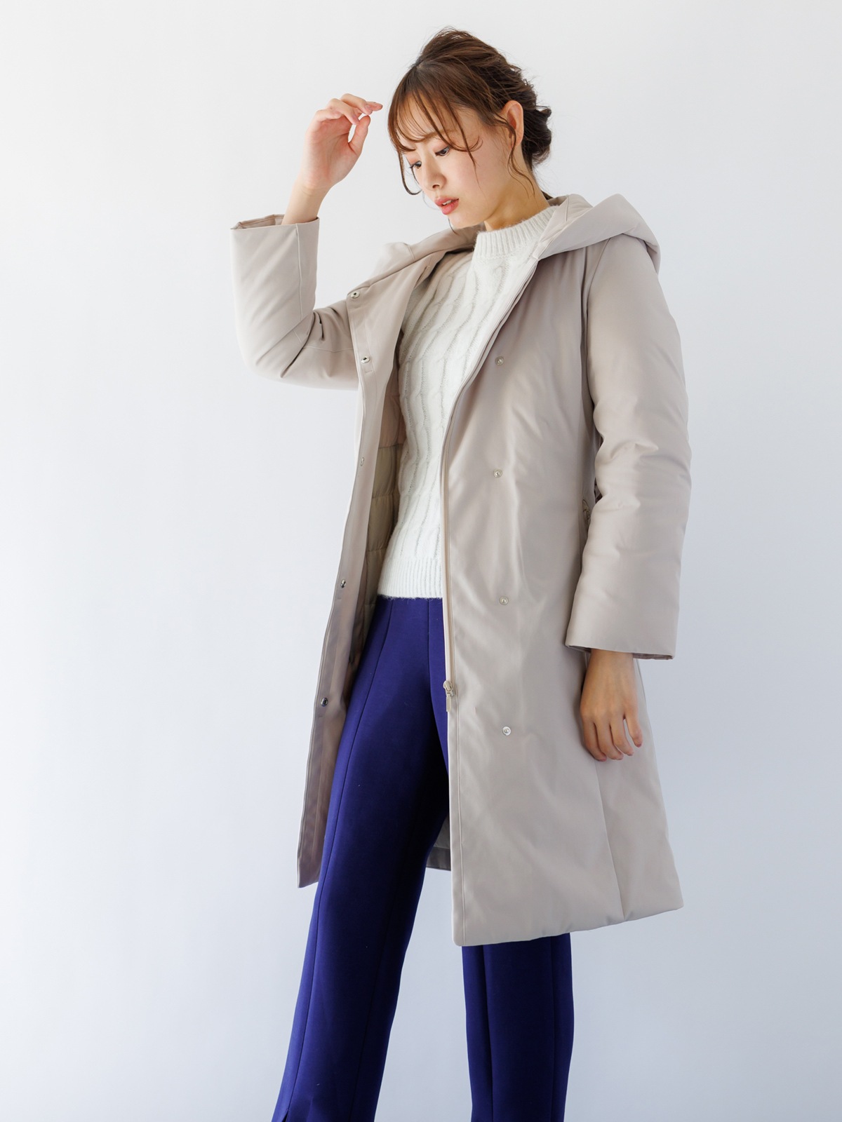 5Gケーブル編み丸首ニット＜アウトレット均一価格＞