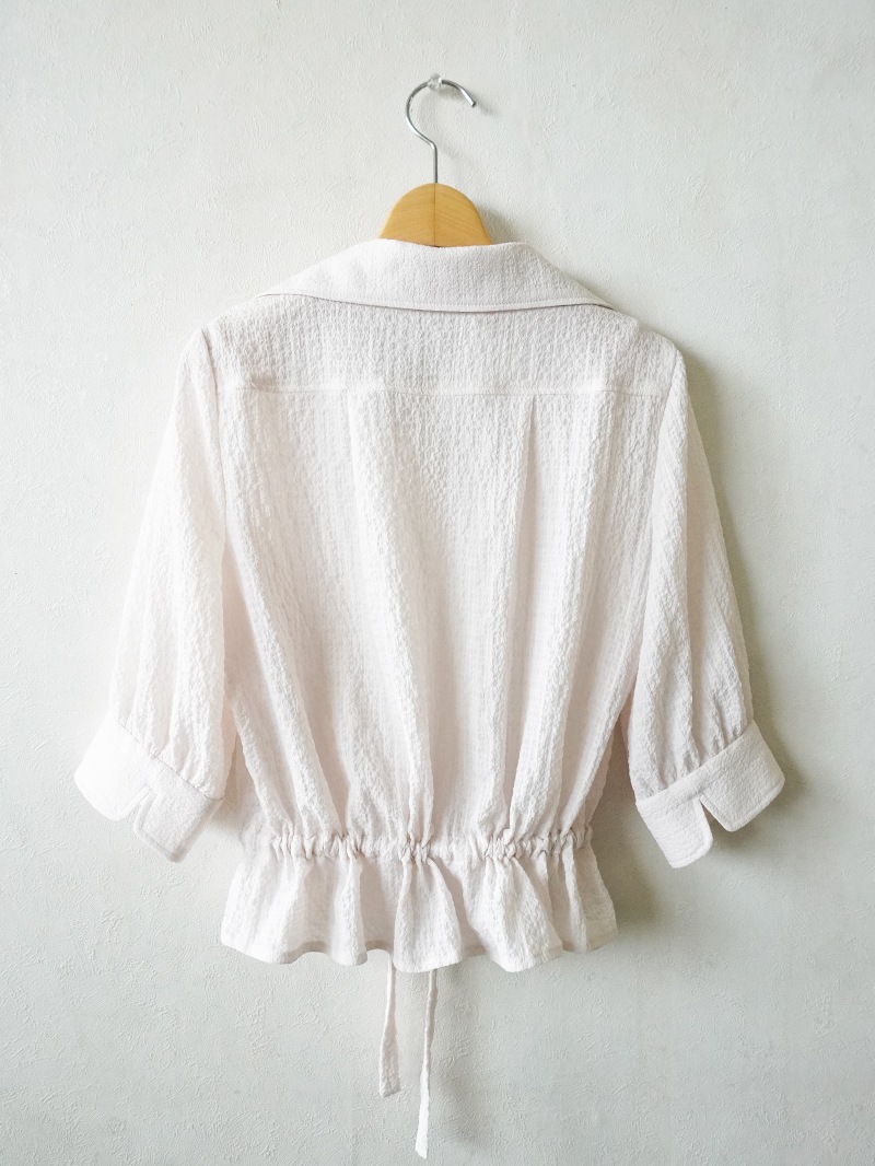 【OUTLET 2500円】シアードビー ドロストブラウス<10本以下>