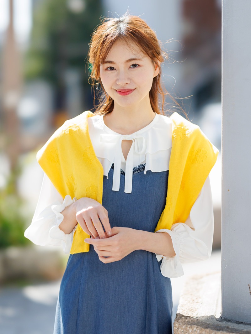 【4,500円均一】ビッグ衿リボンブラウス