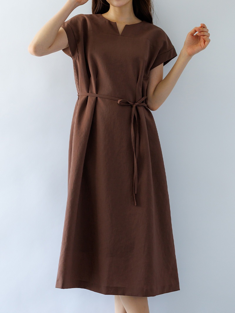 フレンチスリーブワンピース