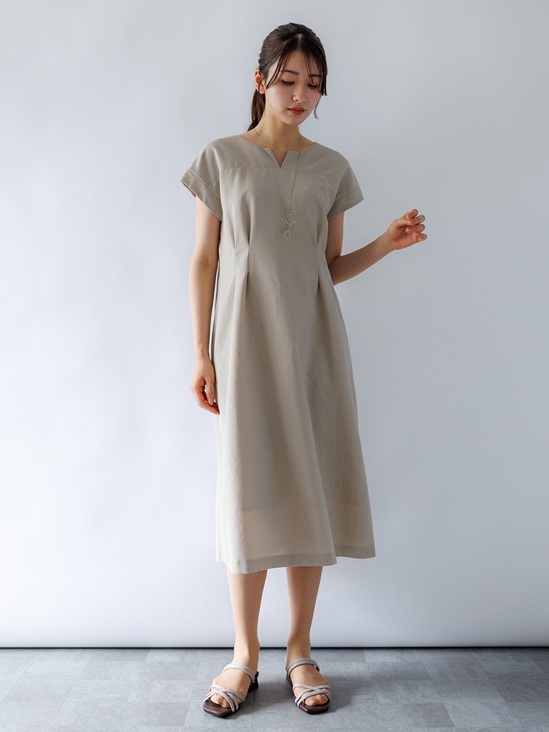 フレンチスリーブワンピース