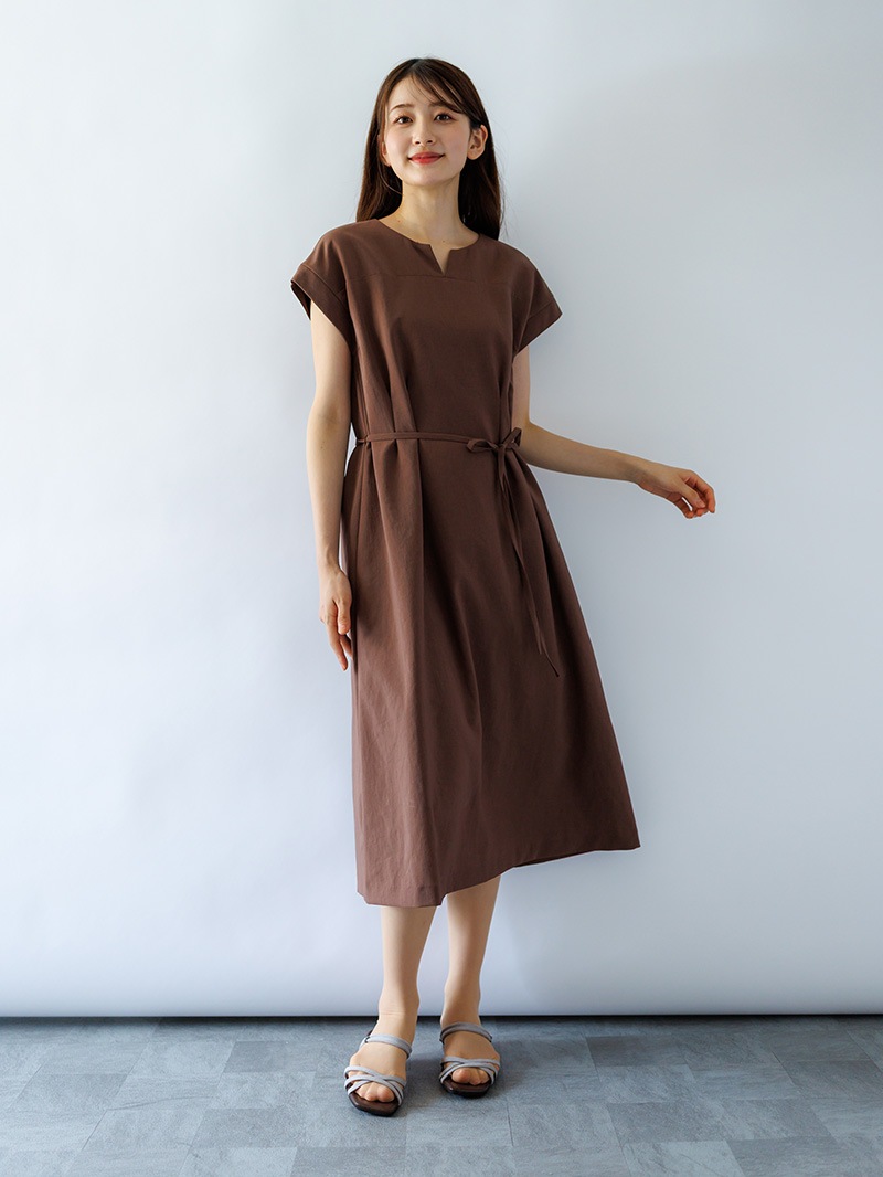 フレンチスリーブワンピース