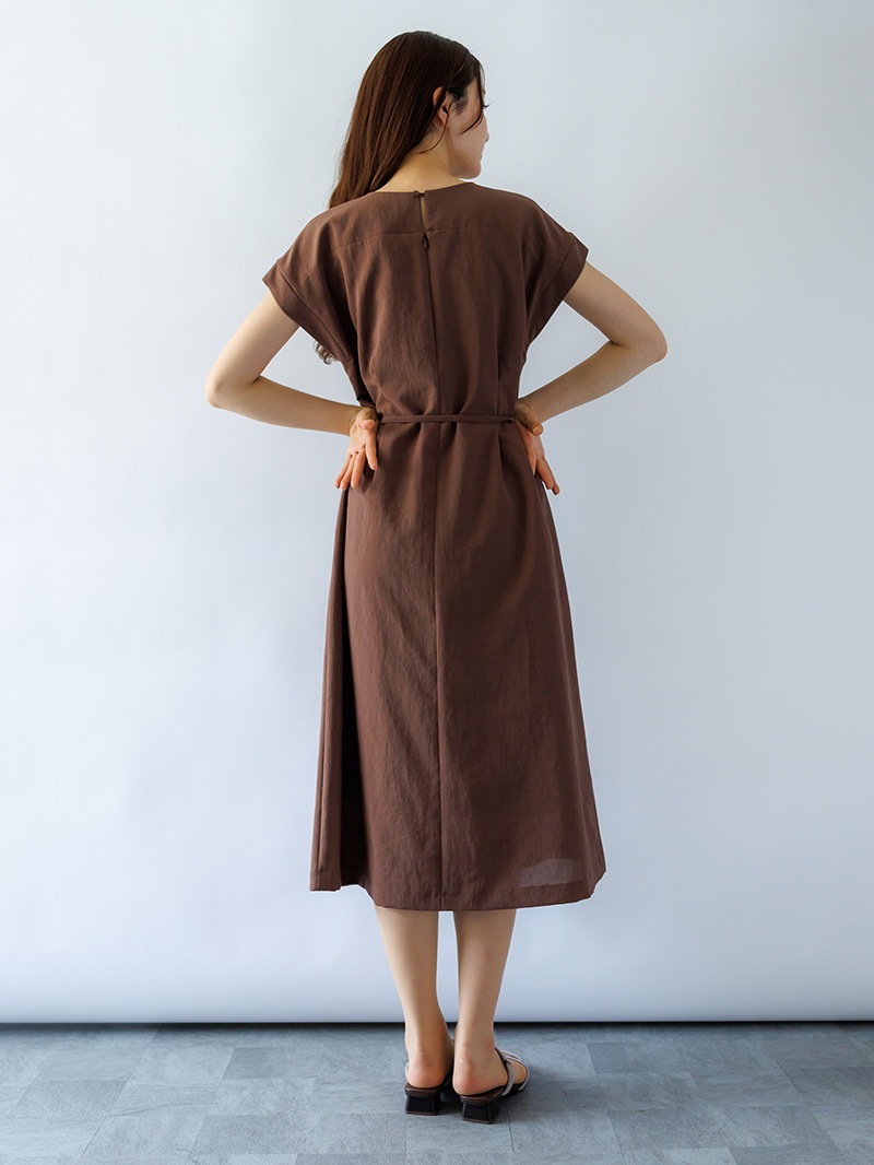 フレンチスリーブワンピース