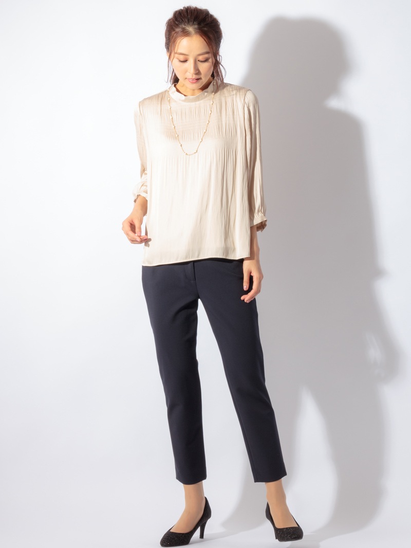 【OUTLET 2500円】割繊サテンマジョリカプリーツブラウス<10本以下>