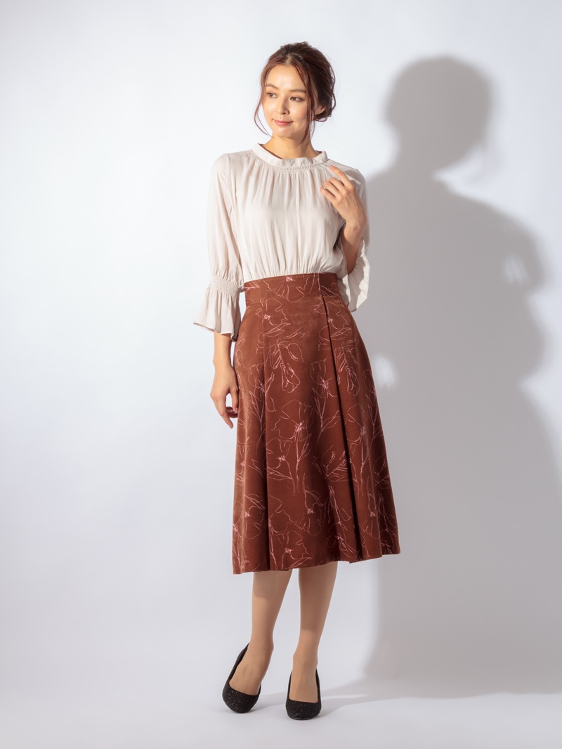 均一6500円 線画花柄プリントタックフレアースカート すべての商品 Karlparklane Style Online Shop