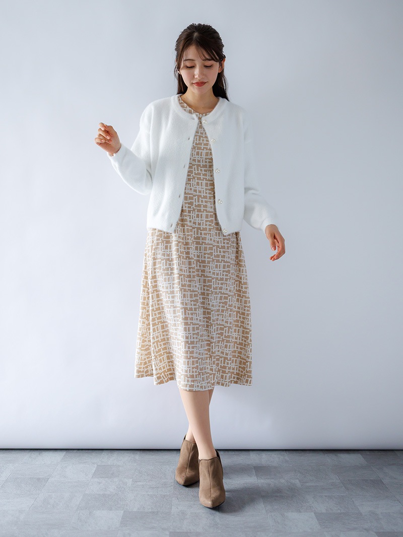 幾何学プリント後シャーリングワンピース<アウトレット均一価格>