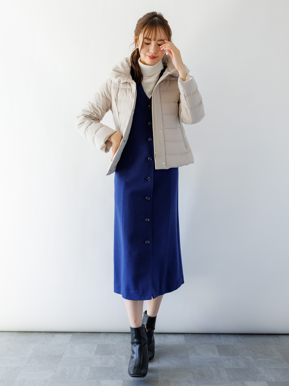 綾ストレッチ ショートダウン