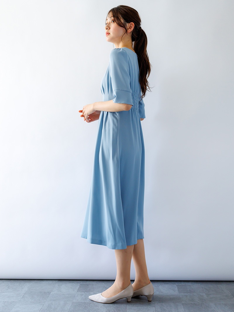 ダブルクロス 後シャーリングワンピース